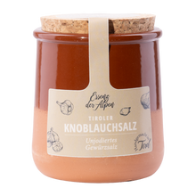 Essenz der Alpen Knoblauchsalz im Keramiktopf