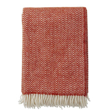 Klippan  Wolldecke Chevron  ruby red