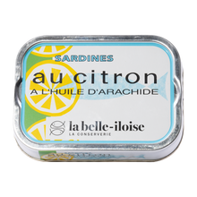 Sardinen mit Erdnussöl und Zitrone von la belle-iloise in der 115-g-Dose