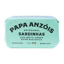 Papa Anzóis Sardinen in nativem Bio-Olivenöl extra, Dose in buntem Papier