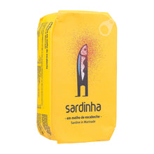 Sardinha  Sardinen in Escabeche Sauce